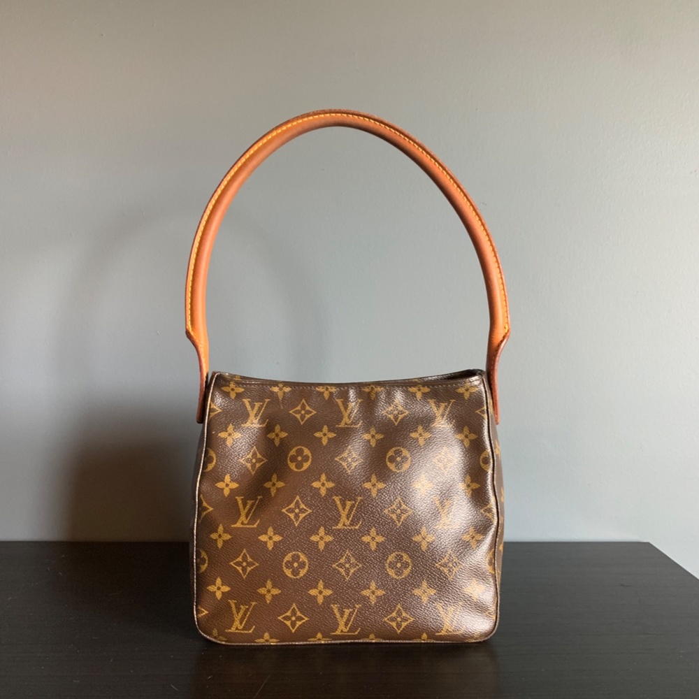 Authentic Louis Vuitton Looping MM